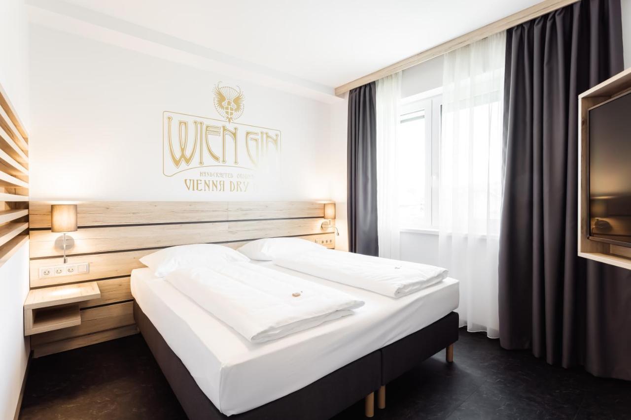 Hotel Smart Liv'In Boheimkirchen Экстерьер фото